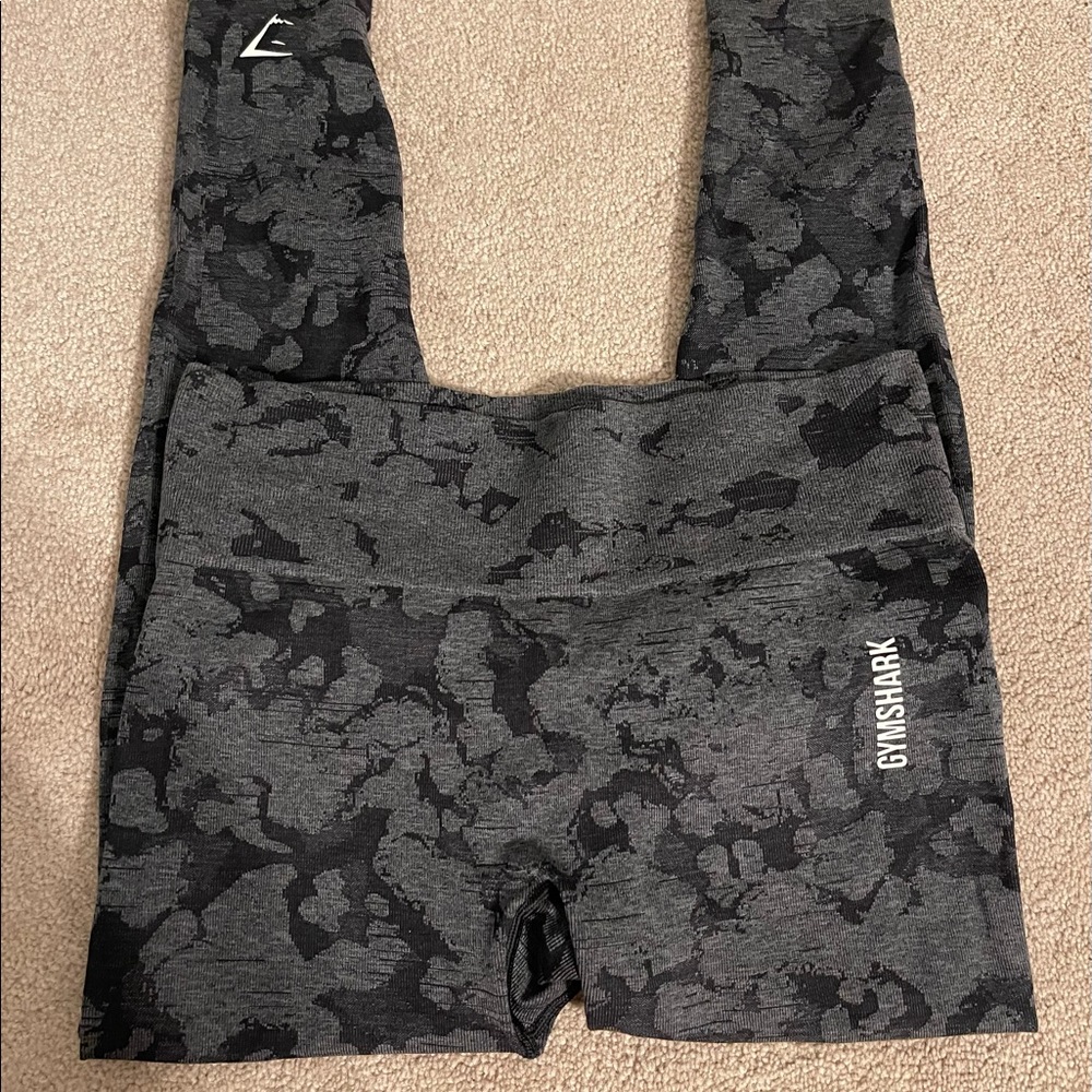 Gymshark Adapt Black Camo Seamless Leggings